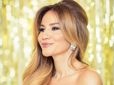 Зейнеб прекрасна без грим (ФОТО в галерията)