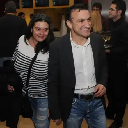 Зуека избяга в Испания