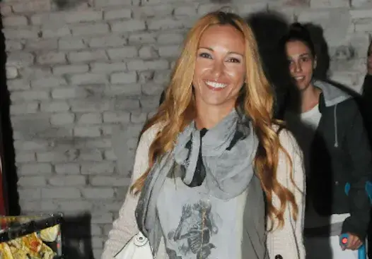 Алекс Раева го удари на жени