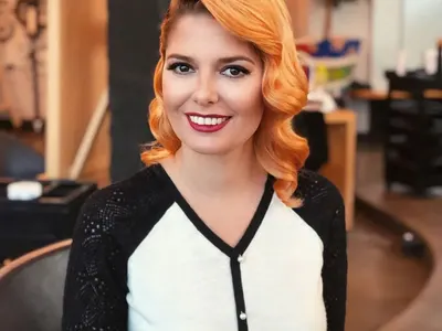 Алекс Сърчаджиева проплака: Не ценят мама!