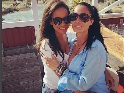 Цеци Красимирова избяга от Испания (Глези се на обиколка в Скандинавия)