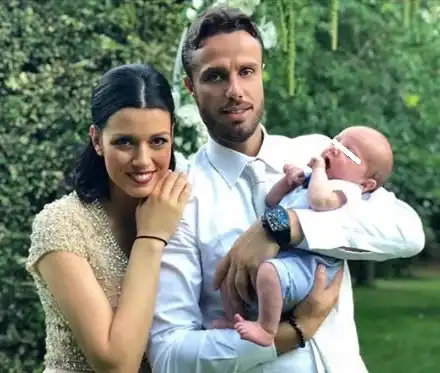 Д-р Стилянова от „Откраднат живот“ показа бебето