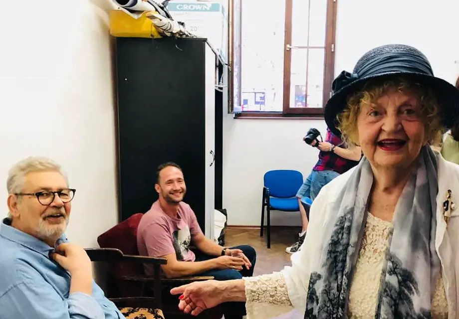 Дарин Ангелов - патерица на Стефан Данаилов! Ламбо пак мина 100 кила, вече едва ходи