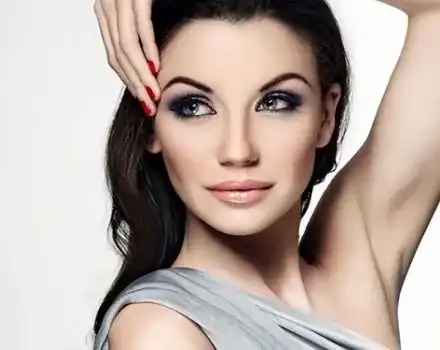 Диляна Попова съжалява, че си е помпала джуките