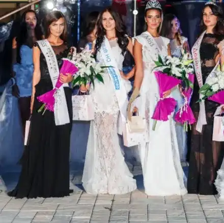 Ето как отбелязаха празника на Минералната вода в Термален аквапарк Персенк - Девин!