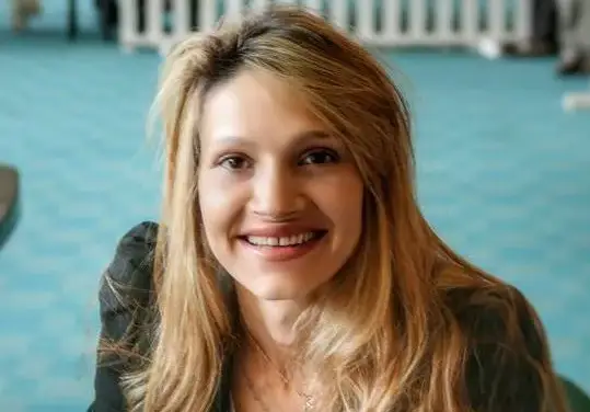 Галя Литова се олелчи