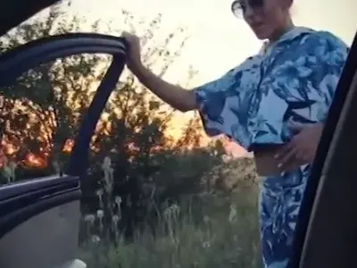 Глобяват Цвети Найденова за танц до кола в движение