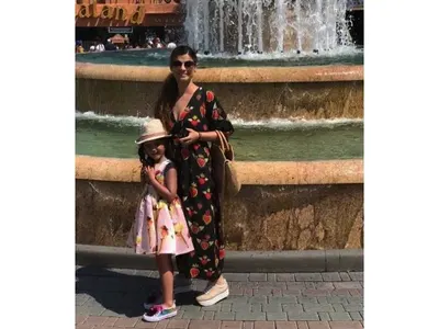 Града заведе щерката в Италия