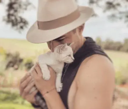 Иво Аръков не иска жена