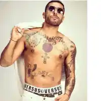 Килата на една сцена с Уили Уилям на фест в Елените