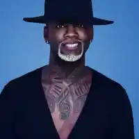 Килата на една сцена с Уили Уилям на фест в Елените