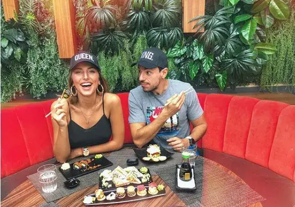 ЛАКОМИЯ! Алекс Петканова застраши бебето си (Вижте каква глупост направи)