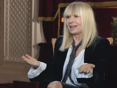 Лили Иванова вдигна сватба