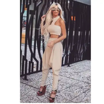 МЕГЗ тежко болна на легло след финала на риалитито й (СНИМКИ)