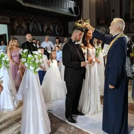 Мис България каза „Да” на китарист