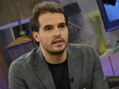 Мис България Ваня Пенева БРЕМЕННА от бивш депутат (СНИМКИ с коремче по-долу)