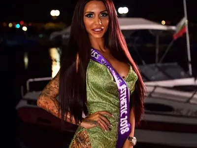 Неделина Цанева стана първата „Мис Силикон естетик“ (Снимки)