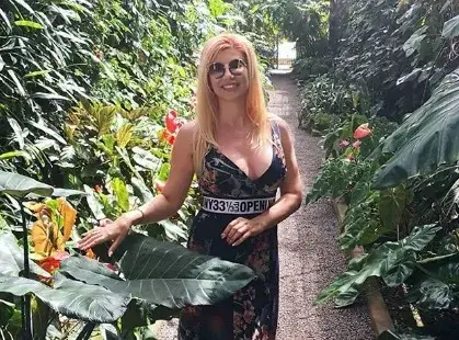 Нелина поднови силикона