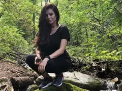 Преслава пази талия със зеленчукова диета