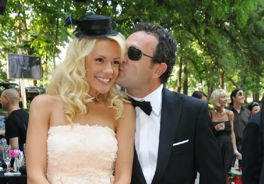 Рачков и Мария с ВТОРА СВАТБА в Тоскана (Вижте кой им кумува - СНИМКИ)