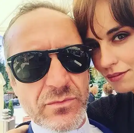 Радина и Деян кумуват на колежка, за втори път сватбари на една и съща младоженка