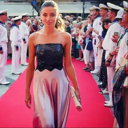 Саня излезе от депресията