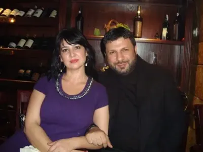 Сърцераздирателно! Тони Стораро иска прошка от жена си за изневерите