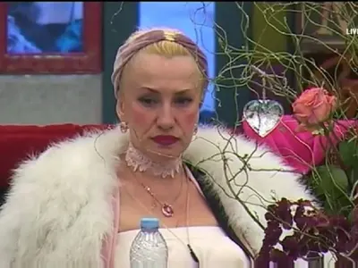 Сашка Васева: Няма спасение за очите ми!