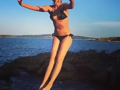 Снежана Макавеева слабее от работа