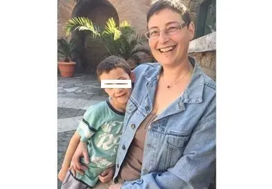 Теодора Цонева си взе обратно сина година след опита да се самозатрие от временните му приемни родители