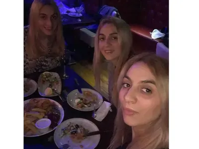 Тризначките се скриха в Лондон от съда! Още не са платили 5-те бона на Нико Тупарев