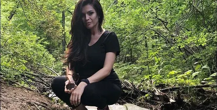 Трудната Преслава се скри от жегата
