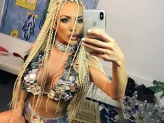 Русата Златка емигрира! Ще последва новия си в Англия