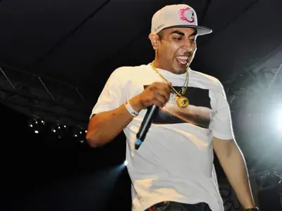 100 кила бачка от малък