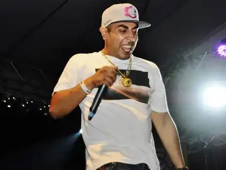 100 кила бачка от малък