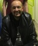 Годжи стана двоен, плюска калорична храна от стрес