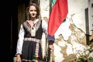 Разочарована от мъжете красавица търси любовта във „Фермата“