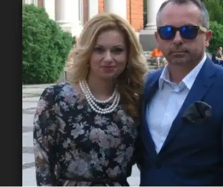 Аделина Радева заряза мъжа си! Замина в Маракеш, където се опитаха да й продадат опиати, а после – да я оберат