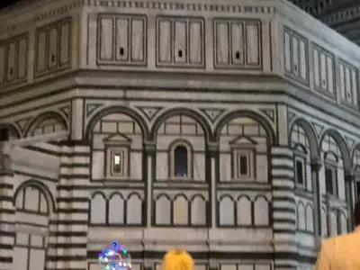 Адриана и Криси Монова влюбени във Флоренция