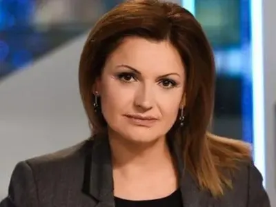 Ани Салич мълчи нарочно сутрин