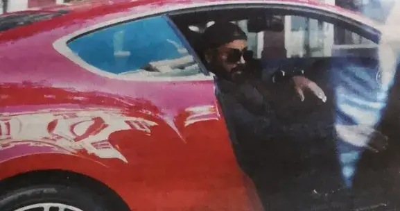 Азис с „Бентли“ за 600 бона и шофьор, който е на негово разположение 24/7