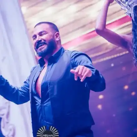 Азис с разбиващо парти в Megami Club Пловдив! Отнесе най-бурните аплодисменти