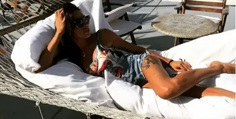 Черната Златка пази дупето стегнато със специална диета