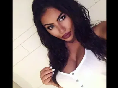 Дъщерята на Ванко 1 Ивана удари в земята с естествената си красота всички останали девойки, чиито родители също са известни! (СНИМКИ)