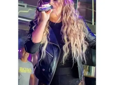 ДесиСлава стана копие на Тони Димитрова! Младата майка не може да отслабне, има двойна гуша