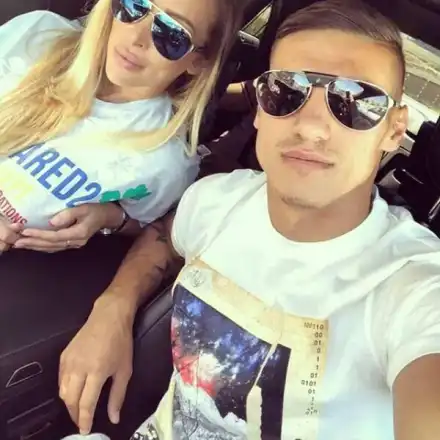 Десподов най-после показа гаджето