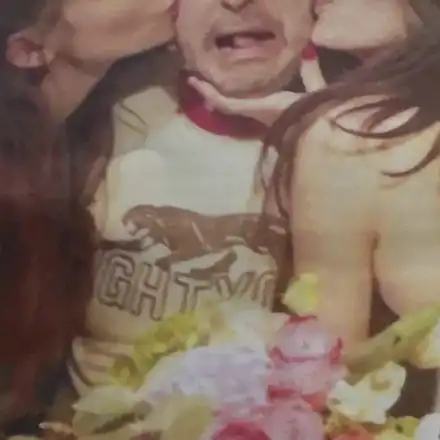 Диляна нацелува Блатечни на рождения си ден, миската все така влюбена в актьора