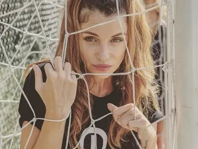 Диляна Попова вече е руса! Май не й прилича особено (СНИМКИ)