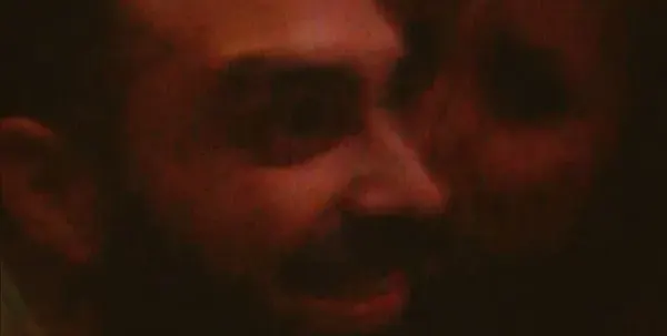 Ексклузивно в HotArena! Това ли е новата на Тото? Появи се снимка как го целува, а той яко се кефи!