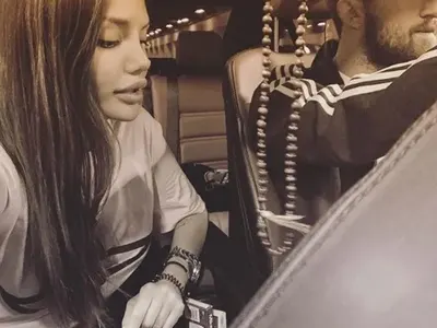 Есмер на Благо показа новия си мъж!